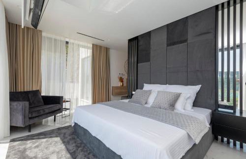 Luxury Lake-View Villa Karmen with Heated Pool, Private Spa & Sunset Terrace - Foto 20