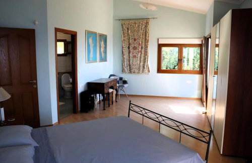 Luxury villa with stunning seaviews and pool - Foto 49