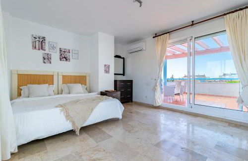 Casa adosada familiar en complejo con piscina - Bel Air 28 - Photo 35