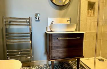 Firth View 2 - Country Escape with Sea Views of Arran! - Foto 32