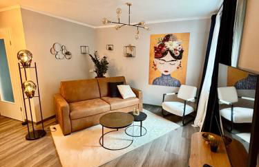 Stilvolle Einliegerwohnung mit Boxspringbett - Foto 1