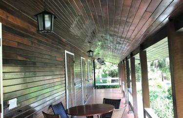 Lindo e aconchegante chalé com piscina, lareira e churrasqueira - Foto 18