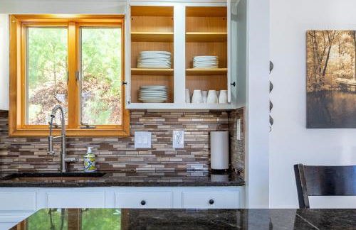 Beautiful Modern Lodge! Game Room - Foto 53