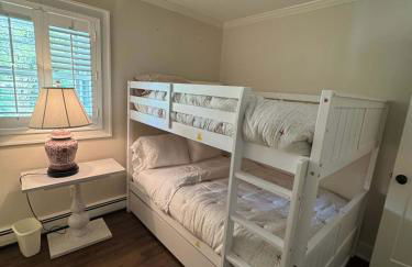 Steve's Place: Heated Pool, 3BR Southold Home, Beach - Foto 18