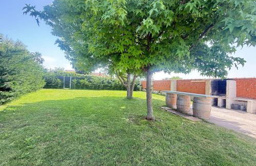 Chalet con jardín, piscina y barbacoa en Logroño - Foto 35