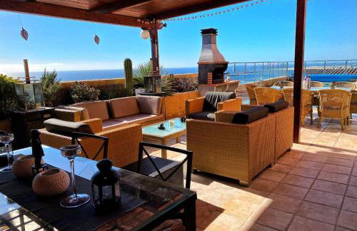 Luxury 5 star Villa Violetta with amazing sea view, jacuzzi and heated pool - Foto 7