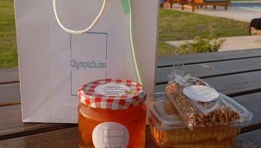 Olympia Suites - Photo 3