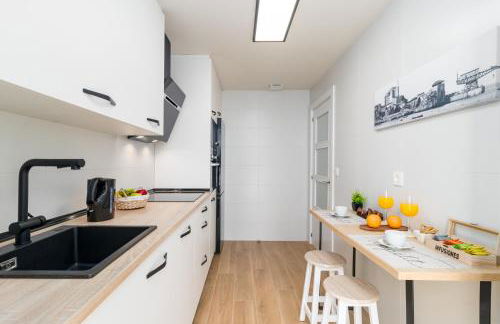 HOME IN CASTRO con PARKING - Photo 13