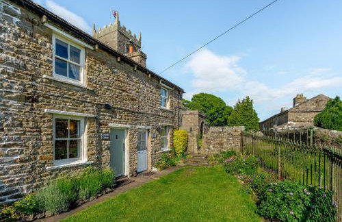 Lavender Cottage - Photo 1