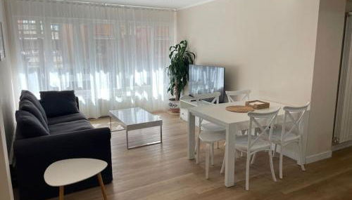 Apartamento en Oviedo con parking y wifi - Foto 2
