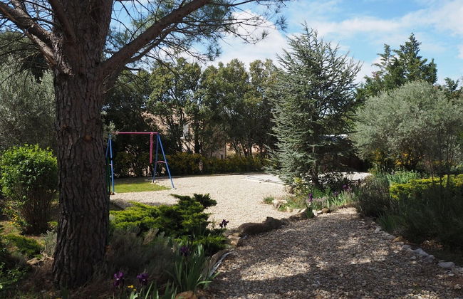 Holiday Home With Private Pool in Bedoin - Photo 21