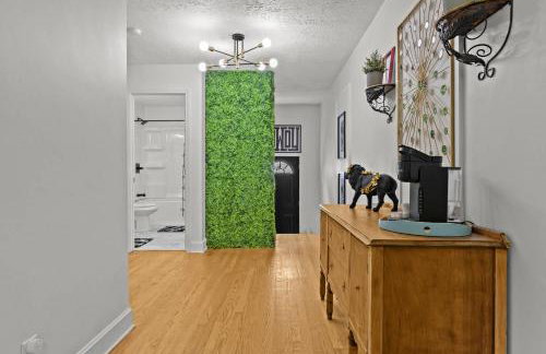 Modern Apartment with Parking & Prime Location - Foto 11