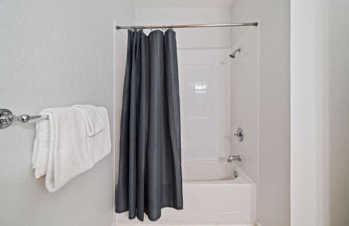 Renovated Condo by Convention Center & I-drive - Foto 34