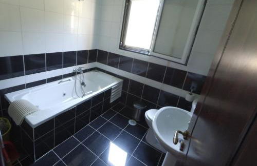 King size bed, Terra relaxa, Vista al mar, near Achilleio - Foto 15