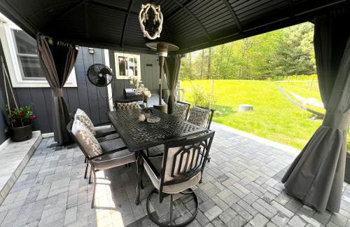 Amazing Poconos House . Sauna/Hot Tub/Private Pool - Foto 11