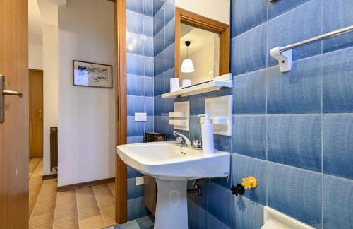 HOST4U - ANGOLO TERME Beautiful Apartment with Parking - Foto 12