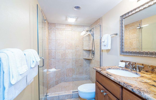 Beachfront Bliss at Shoreline Towers - Foto 17