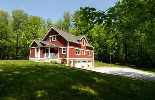 Berkshire Vacation Rentals: Peaceful Post and Beam Loft Sleeps 9 - Foto 40
