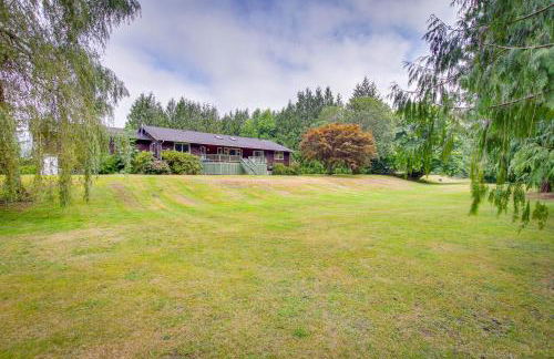 Hot Tub, 4 Mi to Wallace Falls Riverfront Retreat - Photo 34