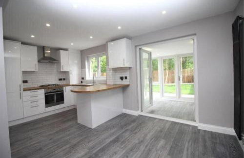 The property - Foto 1