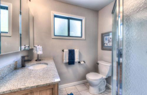 Moose Manor w BBQ Near Tahoe Hiking - Foto 25