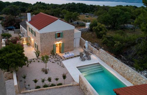 BRAND NEW Stone house MARCELA, 3 double bedrooms, pool - Foto 1