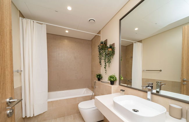 Pristine Cozy One Bedroom Suite - Photo 13