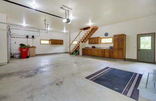 Riverfront Bliss in Rice Lake Deck, Grill and Hike! - Foto 32