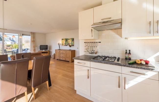 Charming Villa by the Water - Foto 6