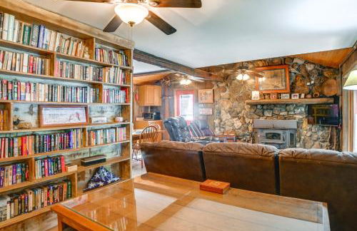 Screened Porch! Lakefront Gem in Boyds Branch Bay - Foto 8