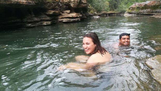 Baignade dans la rivière