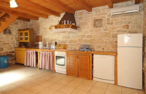 Holiday house with a swimming pool Stokovci, Central Istria - Sredisnja Istra - 7277 - Foto 26