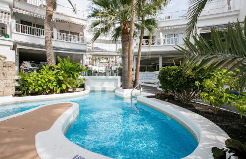 Spacious apartment with ocean view - Photo 33