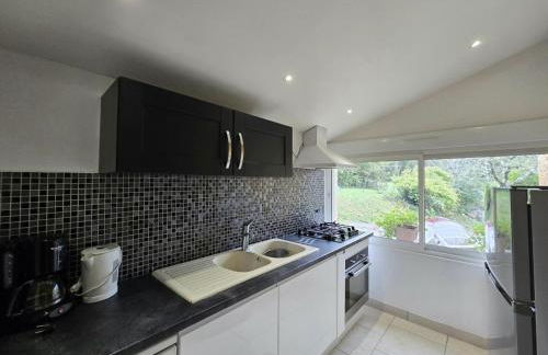 Maison de campagne proche de la Dordogne avec grand jardin et cheminée - FR-1-616-61 - Foto 17