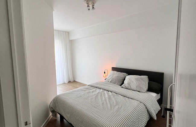 Huswell - Cozy Apartment Near the Beach Shops With Terrace - Photo 5