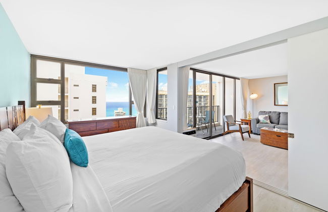 High Floor Ocean View Condo (King Bed and Parking) - Foto 18