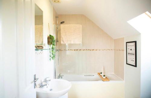 Cosy Cottage in the Cotswolds - Photo 8