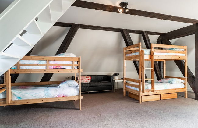 Spacious Holiday Home De Pauwenhof - Photo 16