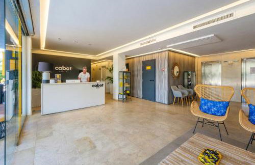 Cabot Tres Torres Apartamentos - Photo 16