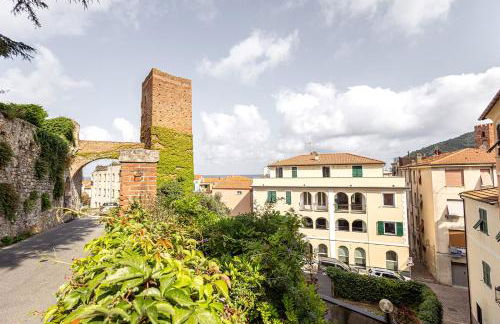 Eclipse #3 - Photo 41