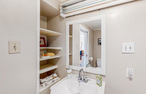 Maplewood Manor - Unit 2 - Foto 10