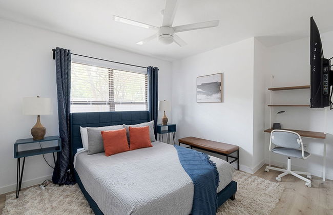 The Oak King Bed Huge Backyard - Foto 26