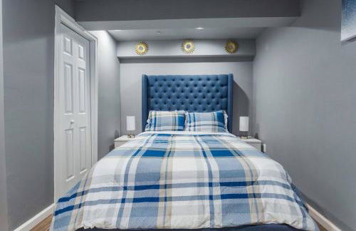 Spacious 5 BR House w/ Gym - Foto 22