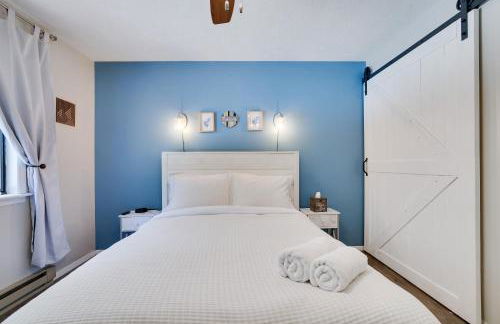 3 BR 2 BA Modern home with private hot tub, fire pit and lake view, Dogs ok! - Foto 20