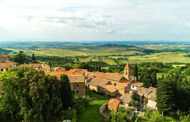 Holiday Home in Town Center with Pool, Garden, Hot Tub - Foto 100