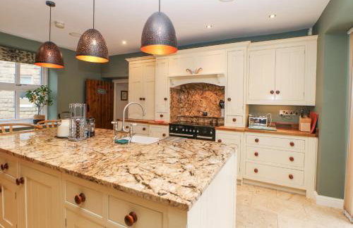 Homestead - Photo 14