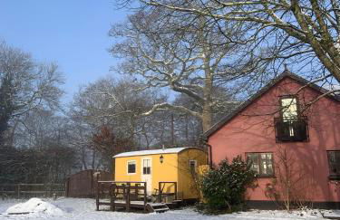 The Hideaway at Duffryn Mawr Self Catering Cottages - Photo 38