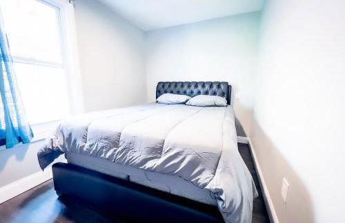 Perfect 6BR Stay Near Niagara Falls & Attractions - Foto 26