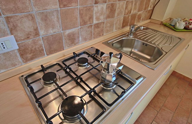 Apartment in Piticchio With Pool and BBQ - Photo 7