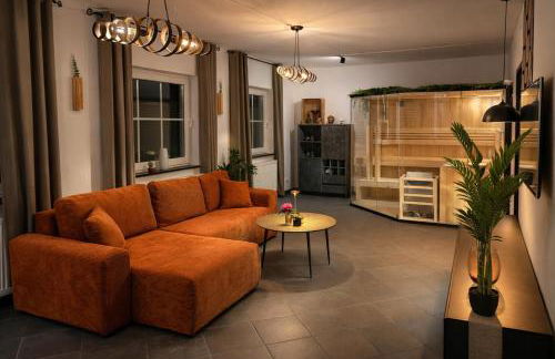 Wellnesshaus - Whirlpool - Sauna - Relax - Foto 1